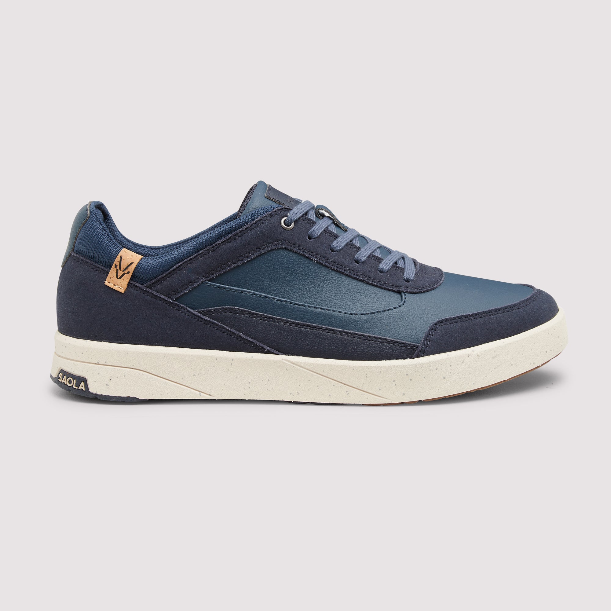 Quito M Navy