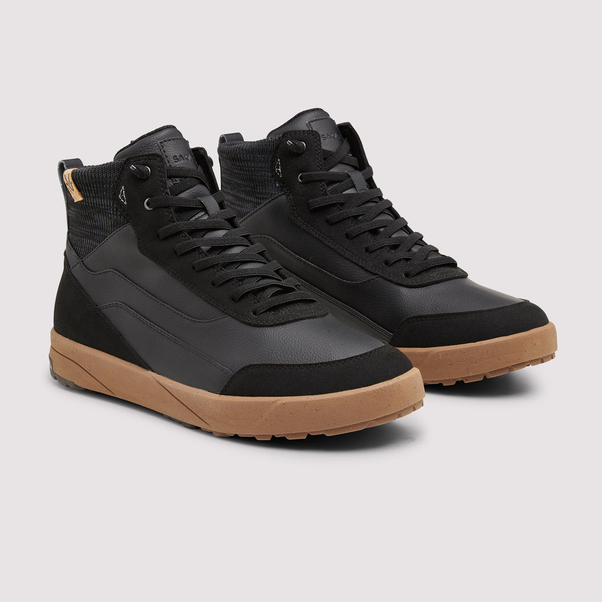 Quito Mid Waterproof M Black