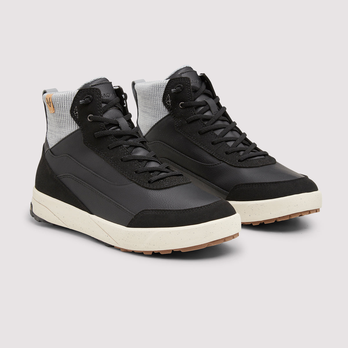 Quito Mid Waterproof W Black