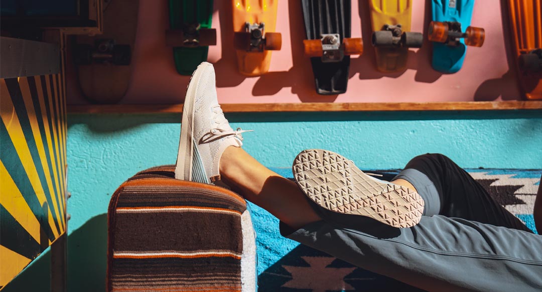 Tsavo 3 W White Pale Blue - SAOLA EUROPE © 2024