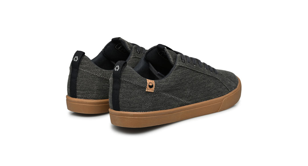 Baskets homme de couleur dark grey vue d'ensemble de l'arrière