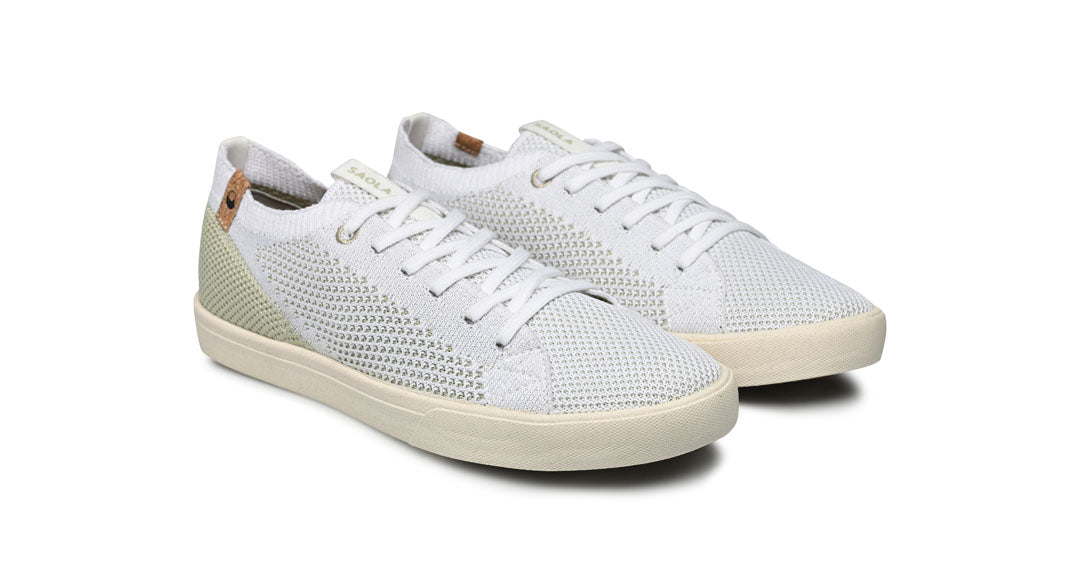 Baskets femme de couleur white green vue d’ensemble coté droit